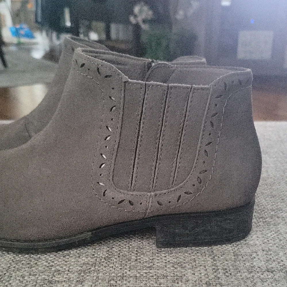 Earth Charcoal Gray Zip Booties - Picture 2 of 8
